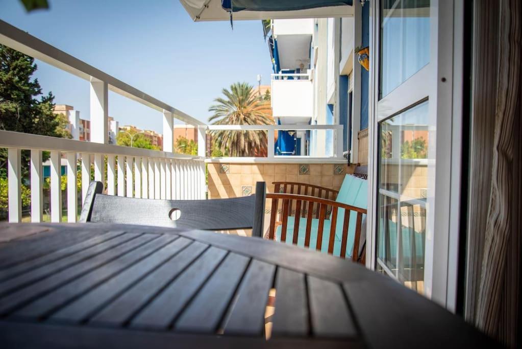 Piso Con Jardin Daire Málaga Dış mekan fotoğraf