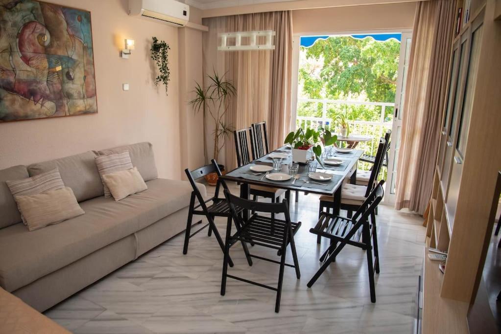 Piso Con Jardin Daire Málaga Dış mekan fotoğraf