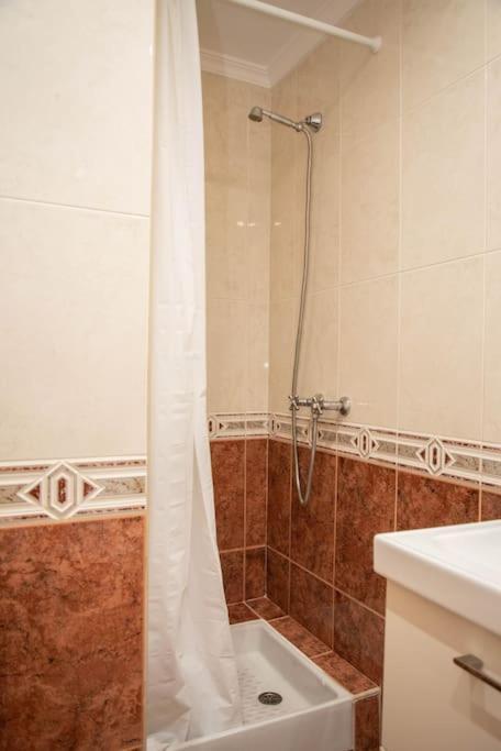 Piso Con Jardin Daire Málaga Dış mekan fotoğraf