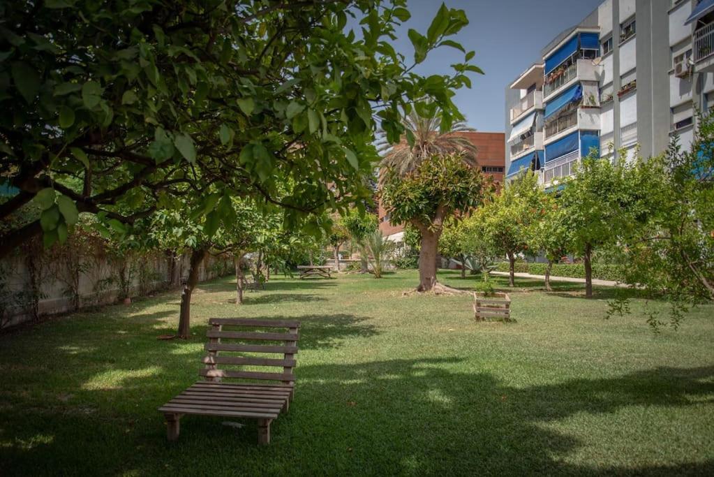 Piso Con Jardin Daire Málaga Dış mekan fotoğraf