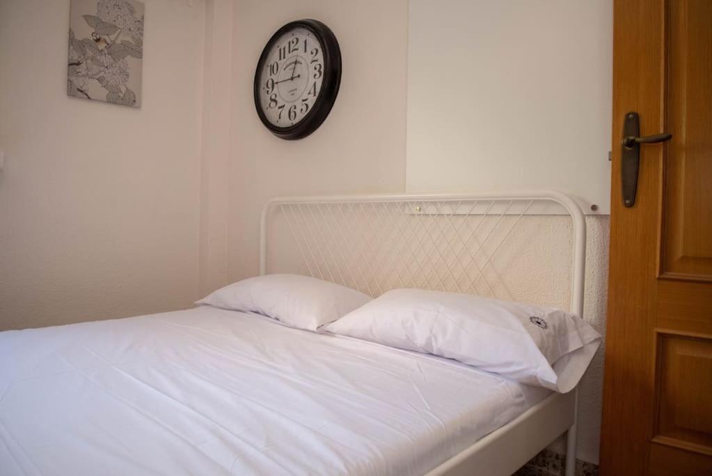 Piso Con Jardin Daire Málaga Dış mekan fotoğraf