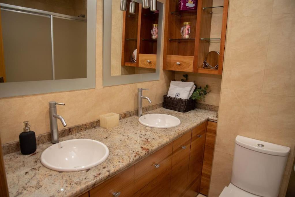 Piso Con Jardin Daire Málaga Dış mekan fotoğraf