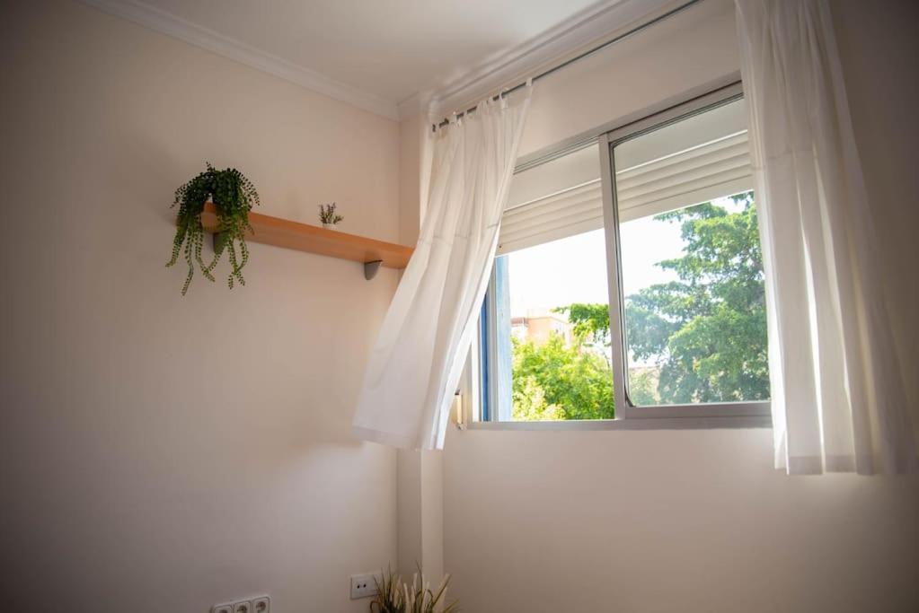 Piso Con Jardin Daire Málaga Dış mekan fotoğraf